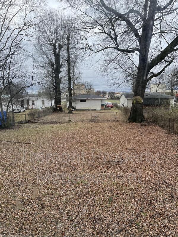 Building Photo - 1218 E 35th St