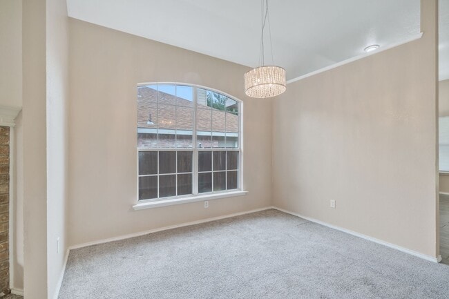 Building Photo - 203 Cain Dr