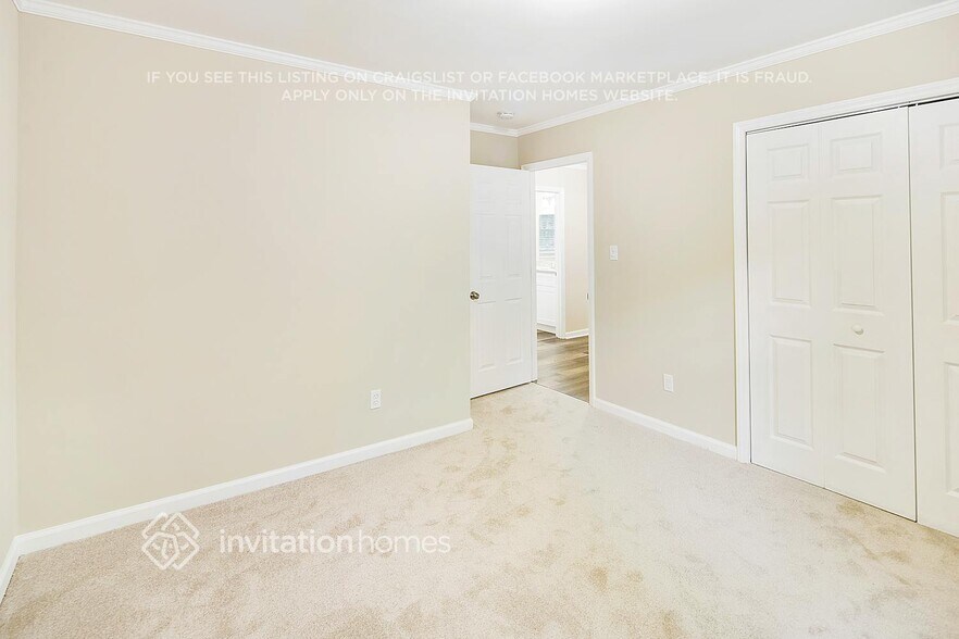 Building Photo - 11330 Harrowfield Rd