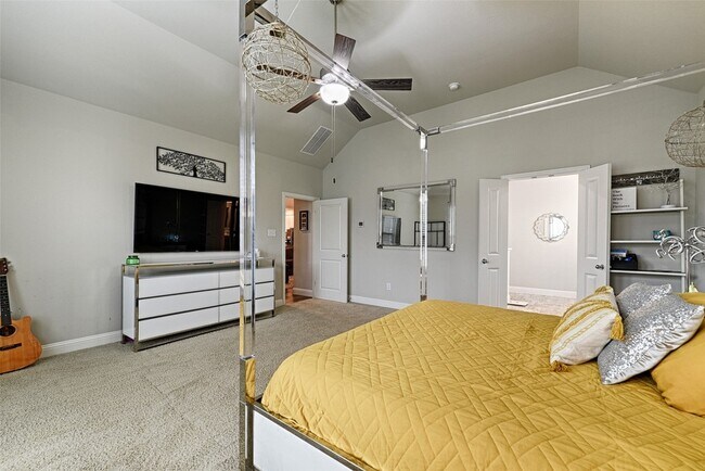 Building Photo - 3515 Washington Dr