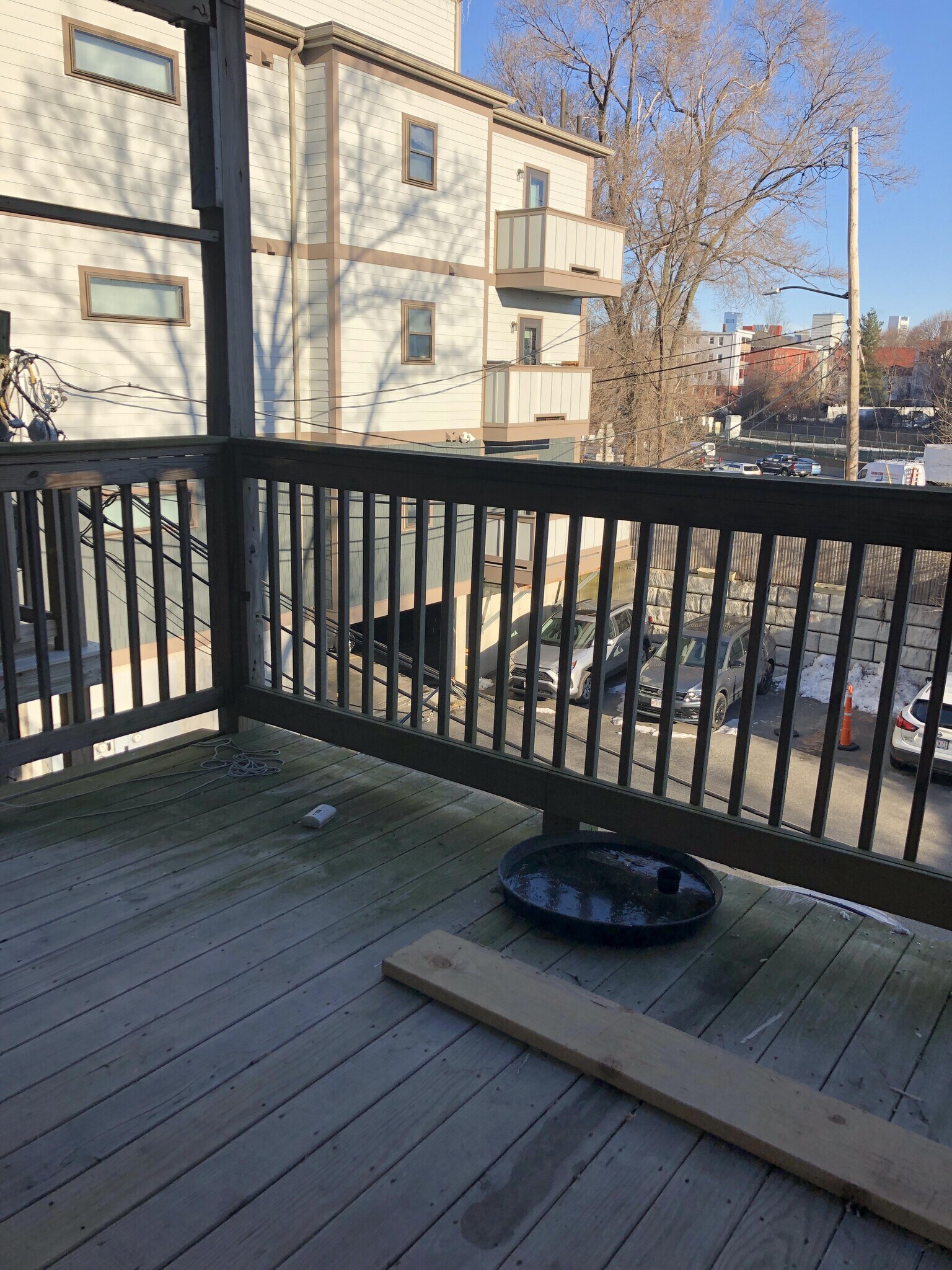 Building Photo - 19 Washburn St