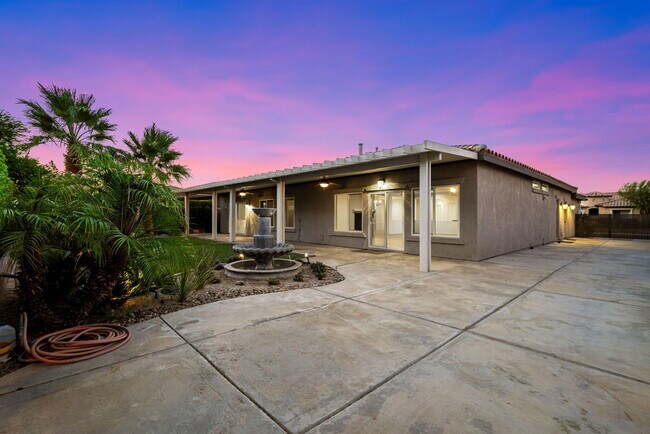 Building Photo - 1197 Oro Ridge