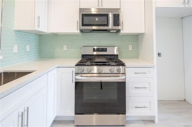 Building Photo - North Laguna One Bedroom with Ocean View