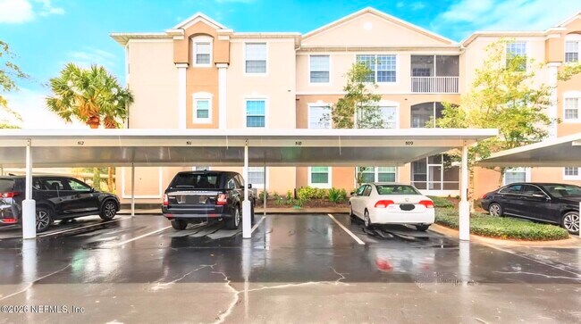 Building Photo - 10550 Baymeadows Rd