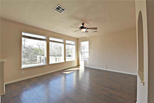 Building Photo - 16316 Castletroy Dr