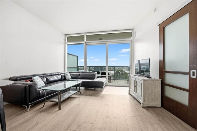 Building Photo - 111 N 12th St