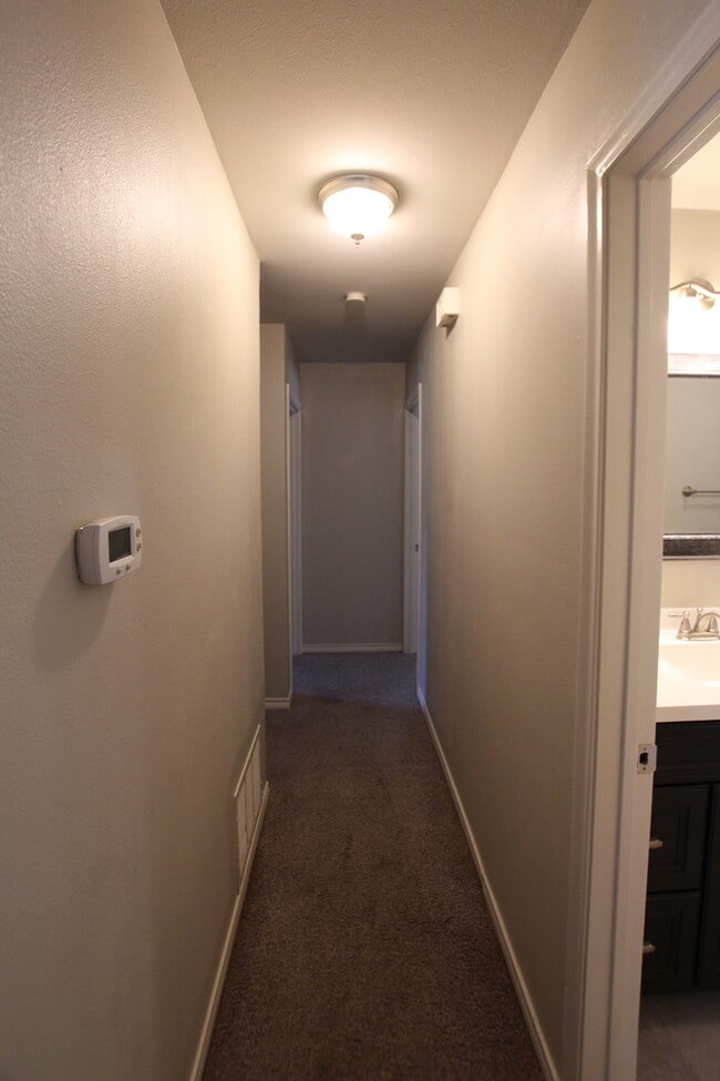 Building Photo - Lease Takeover Opportunity Available! 3 be...