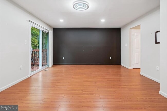 Building Photo - 3226 Foothill St