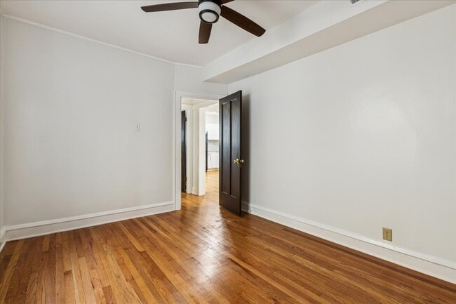 Building Photo - 6724 N Campbell Ave