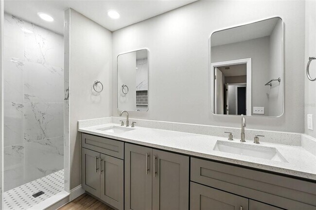 Building Photo - 427 Chicago Woods Cir