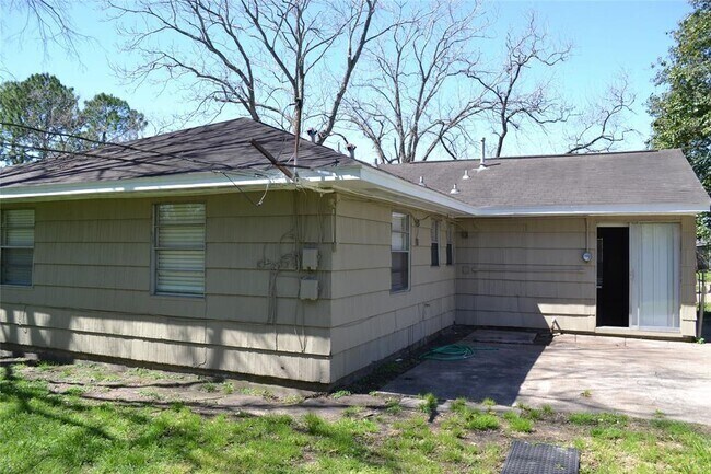 Building Photo - 13907 Nitida St