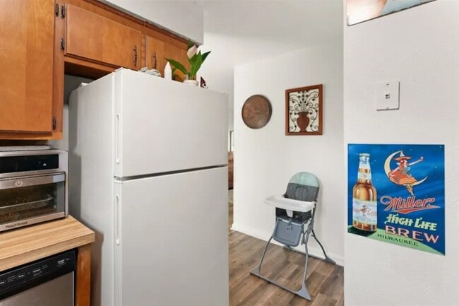 Building Photo - 540 Chateau Cir