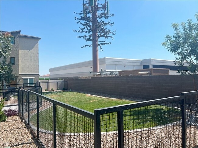 Building Photo - 6858 Truffle Gray St