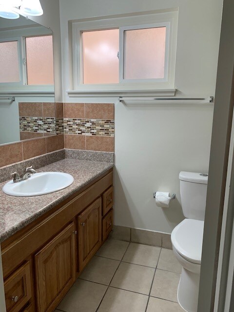 Building Photo - 969 Clark Ave