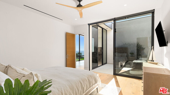 Building Photo - 3881 Puerco Canyon Rd