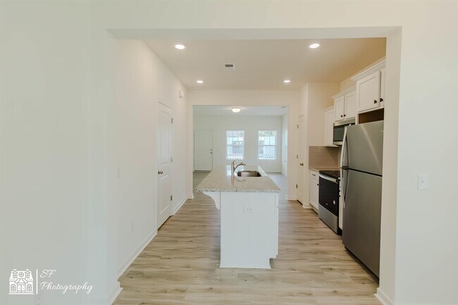 Building Photo - 151 Crescent Wy