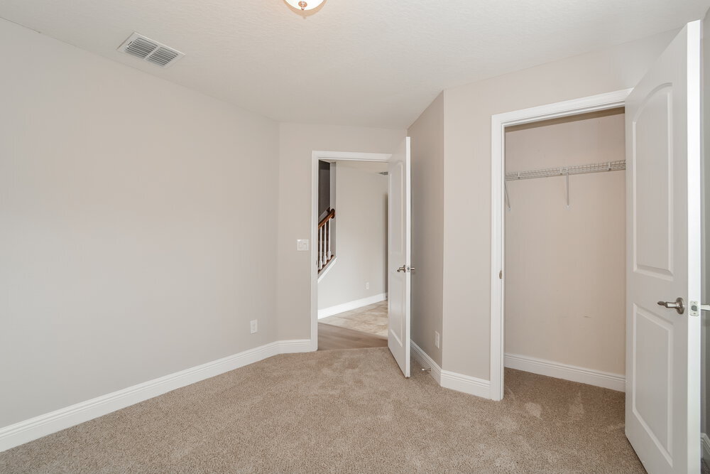 Building Photo - 1705 Southern Oak Loop