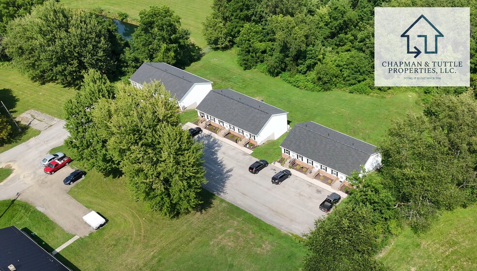 Building Photo - 421 Plymouth St