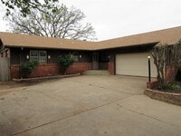Building Photo - 9909 Sunnymeade Pl