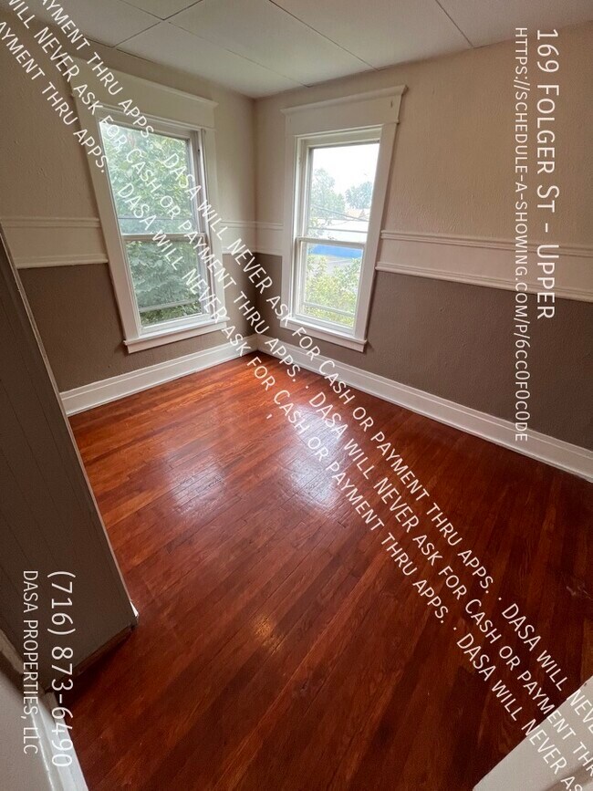 Building Photo - 169 Folger St