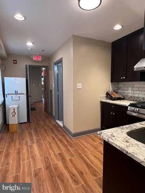 Building Photo - 912 Winter St