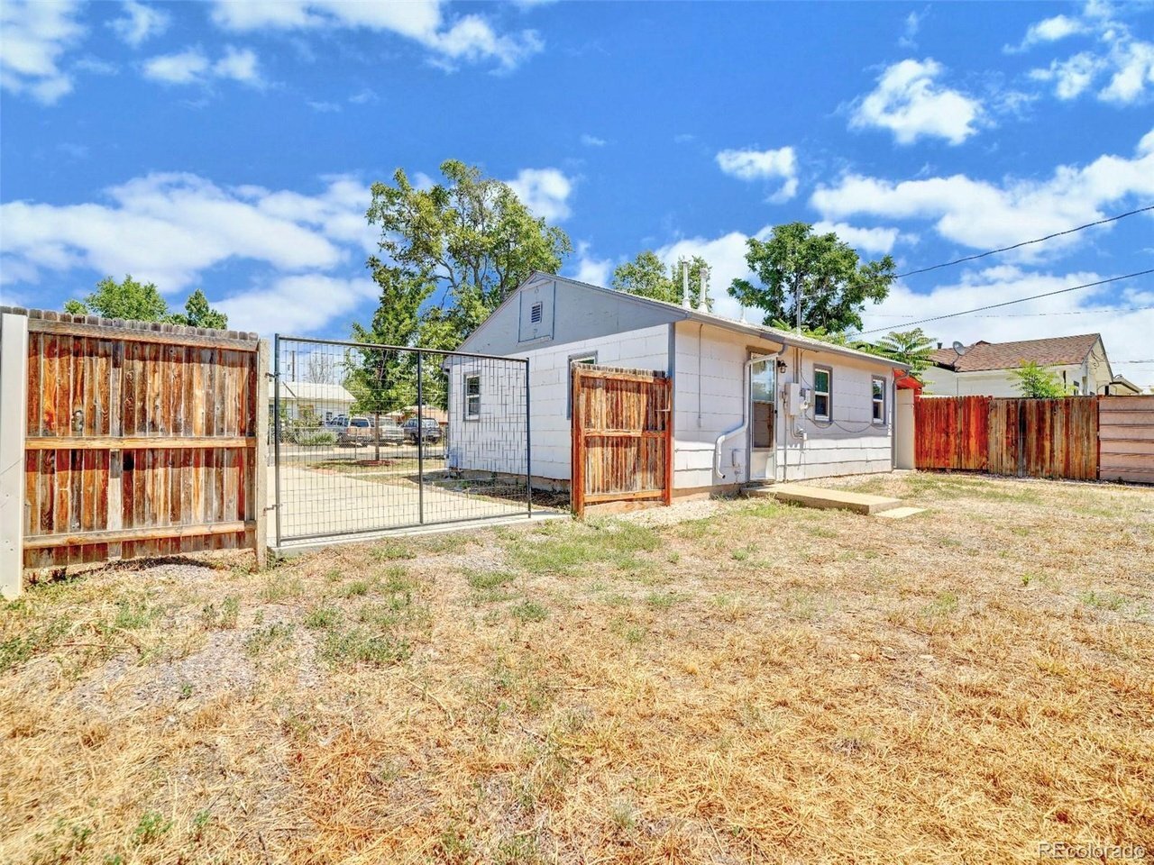 Building Photo - 6840 E 77th Pl