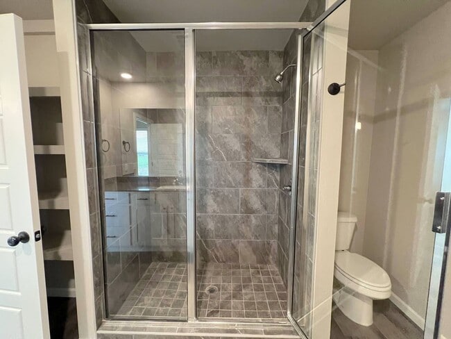 Building Photo - 7708 Westhall Pl