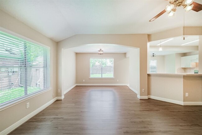 Building Photo - 14527 Golden Cypress Ln