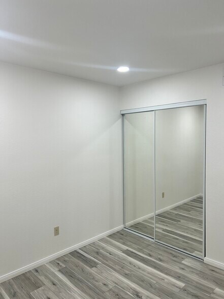 Building Photo - 795 Brookstone Rd