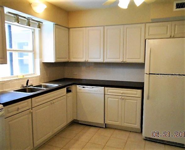 Building Photo - 4201 Benson Ave N