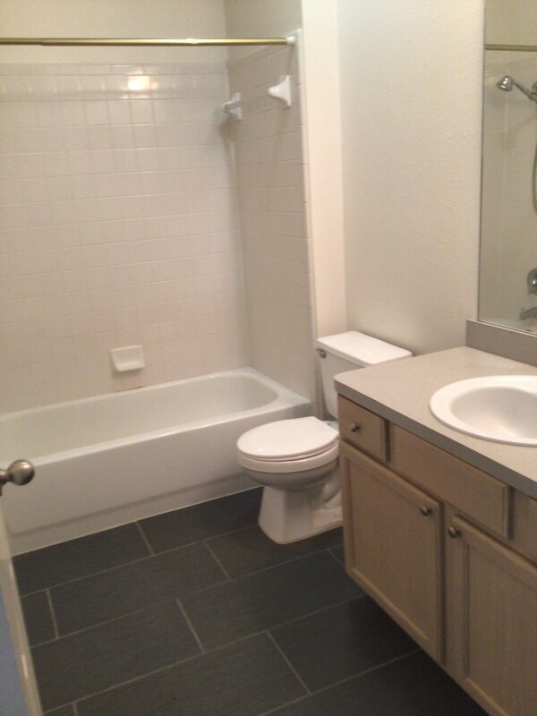 Building Photo - 2913 Whisper Oaks Ln