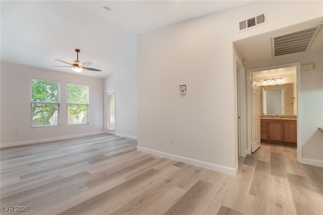 Building Photo - 9975 Peace Way