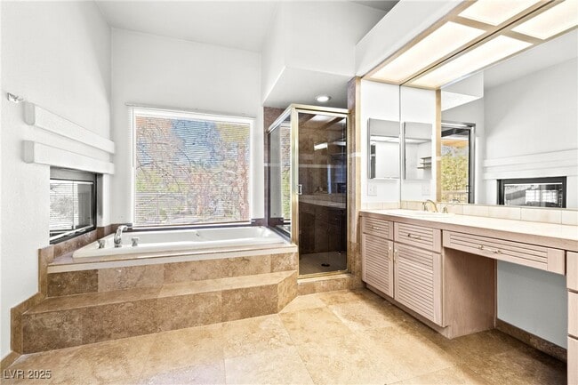 Building Photo - 7600 Painted Dunes Dr