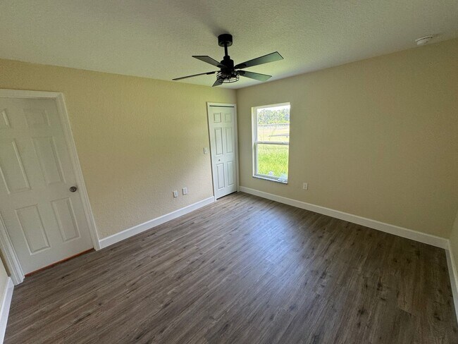 Building Photo - Brand New Duplexx Home for Rent