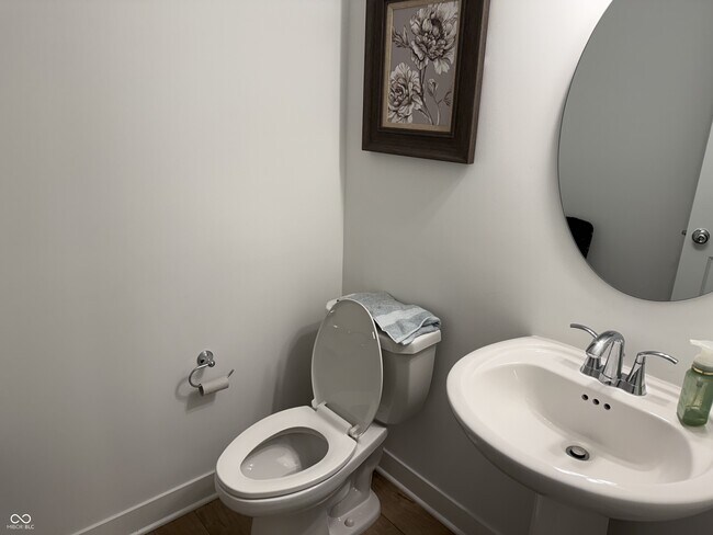 Building Photo - 13341 Minden Dr