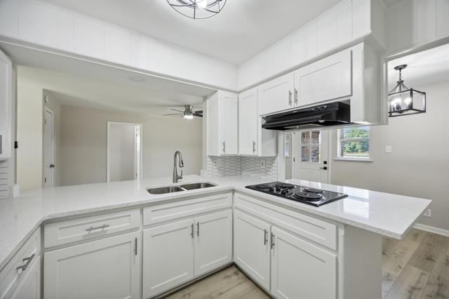 Building Photo - 17574 TX-56