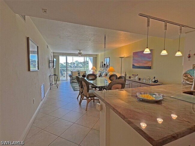 Building Photo - 15191 Cedarwood Ln