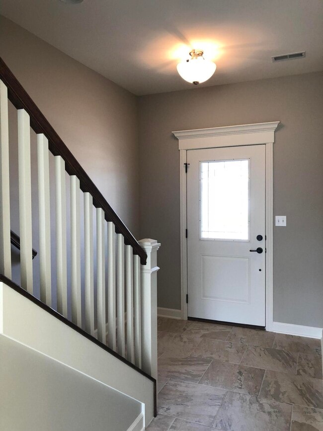 Building Photo - 7414 Pemberton Dr