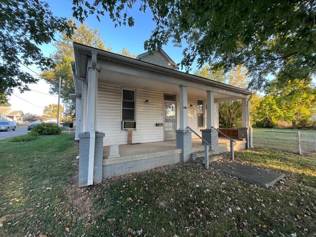 Primary Photo - 314 N Spring St