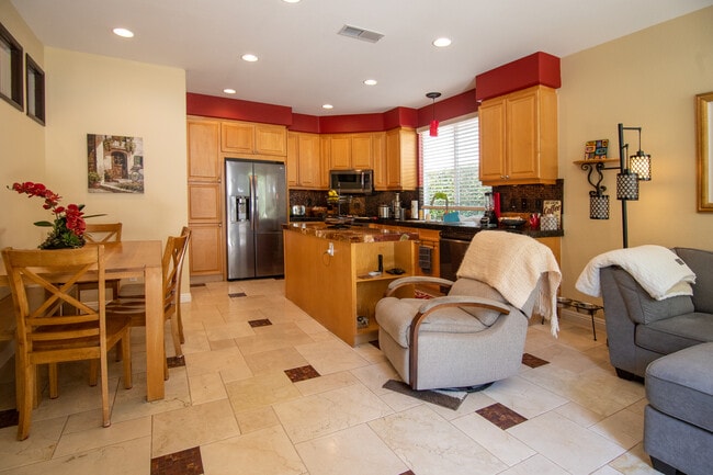 kitchen - 3789 Derby Bluffs Way