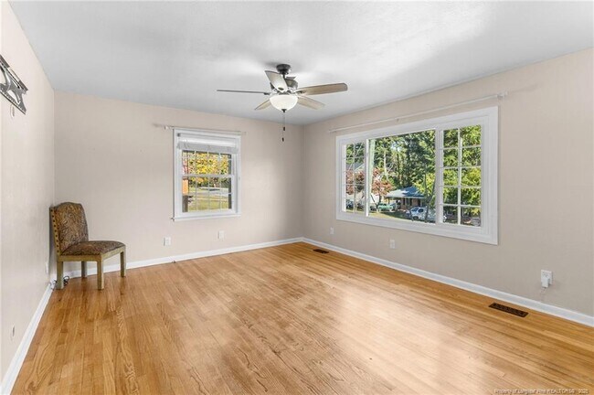 Building Photo - 1440 Marlborough Rd