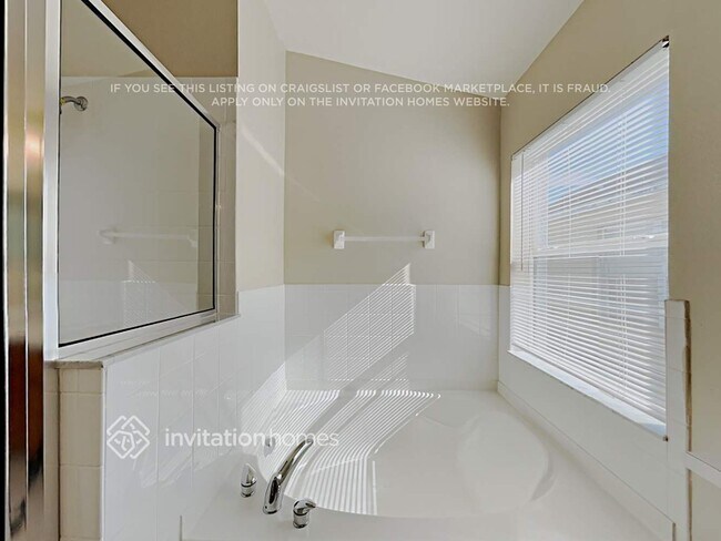 Building Photo - 508 Delwood Breck St