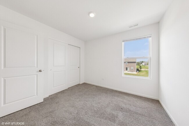 Building Photo - 411 Stockton Dr