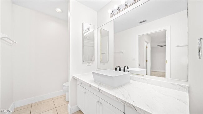 Building Photo - 1801 NW 1st Ave