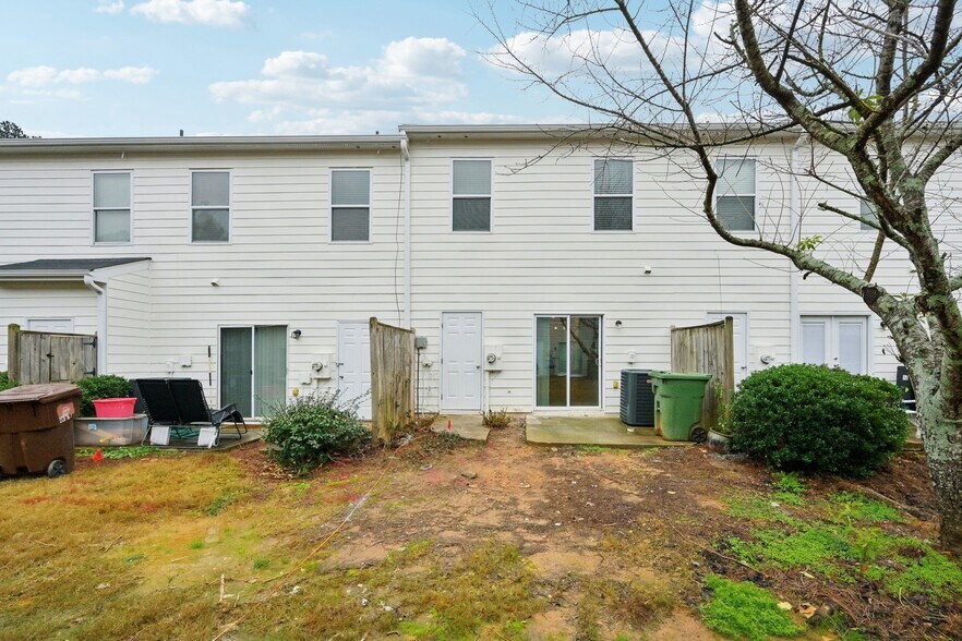 Back Exterior - 585 McWilliams Road