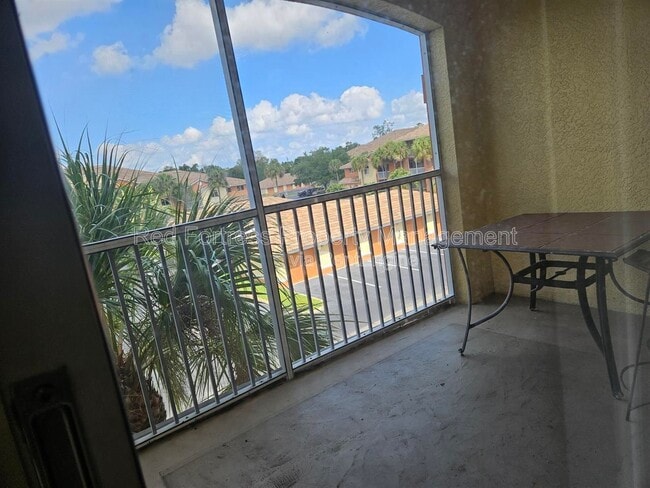 Building Photo - 6360 Aragon Way
