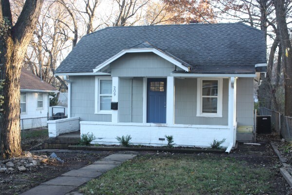 Front of home. - 209 E 80 Terrace