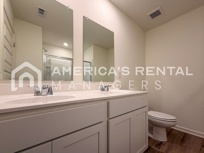 Building Photo - Spacious Four Bedroom for Rent in Tuscaloosa, AL!