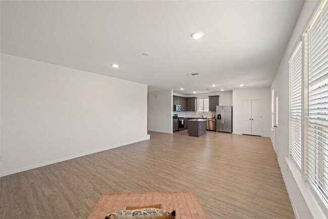 Building Photo - 14866 Ash Landing Dr