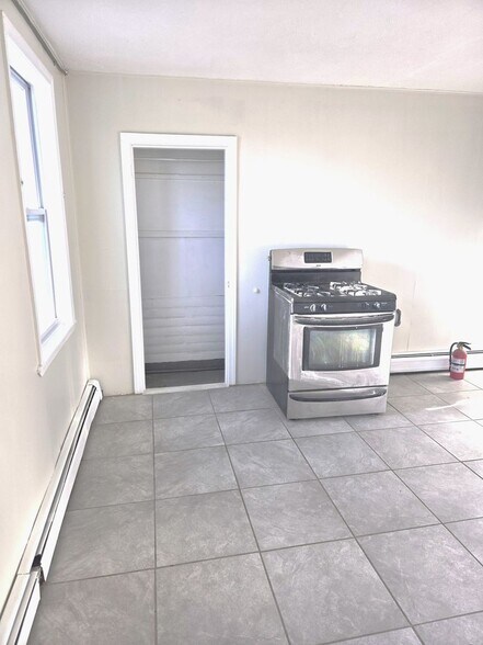 Building Photo - 184-186 Allston Street